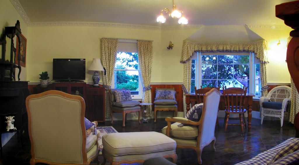 Ellie'S Place On City Park Launceston Bilik gambar