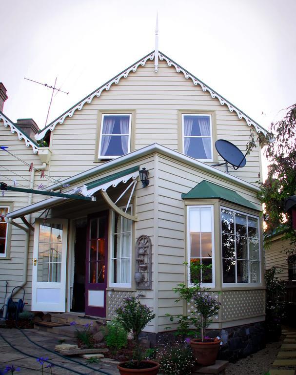 Ellie'S Place On City Park Launceston Bilik gambar