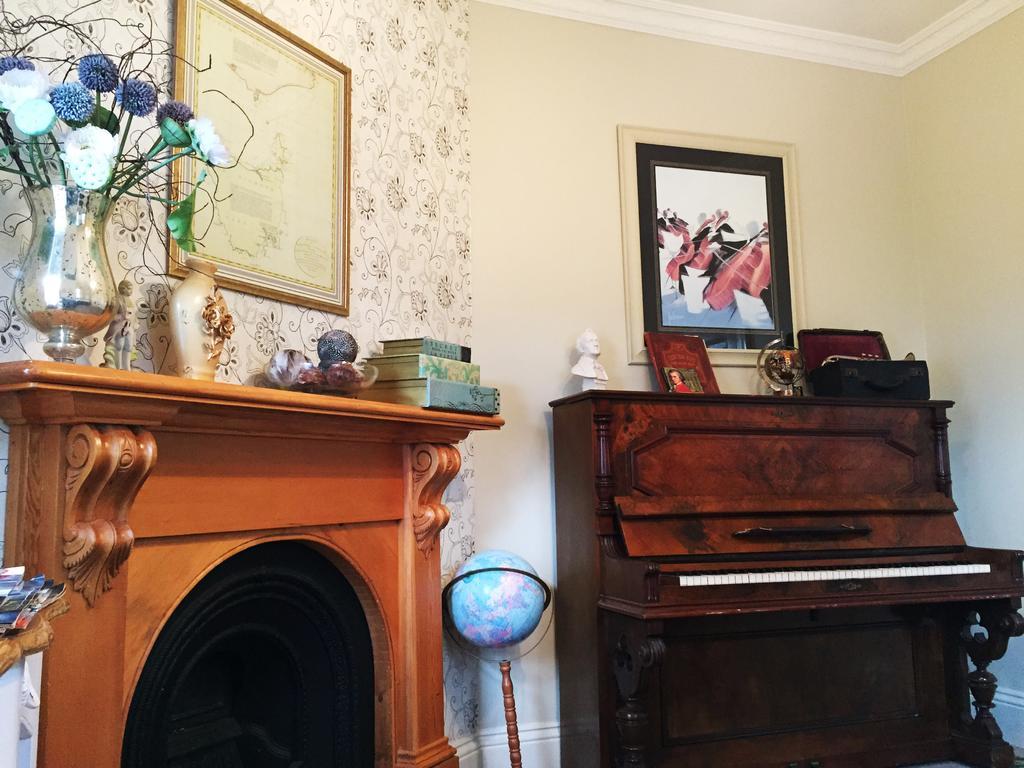 Ellie'S Place On City Park Launceston Bilik gambar